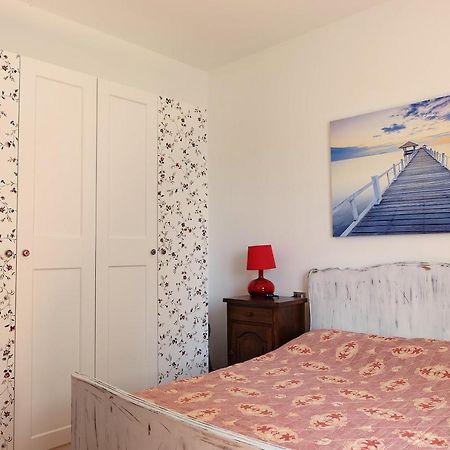 Aria Di Casa B&B Cantù Eksteriør bilde