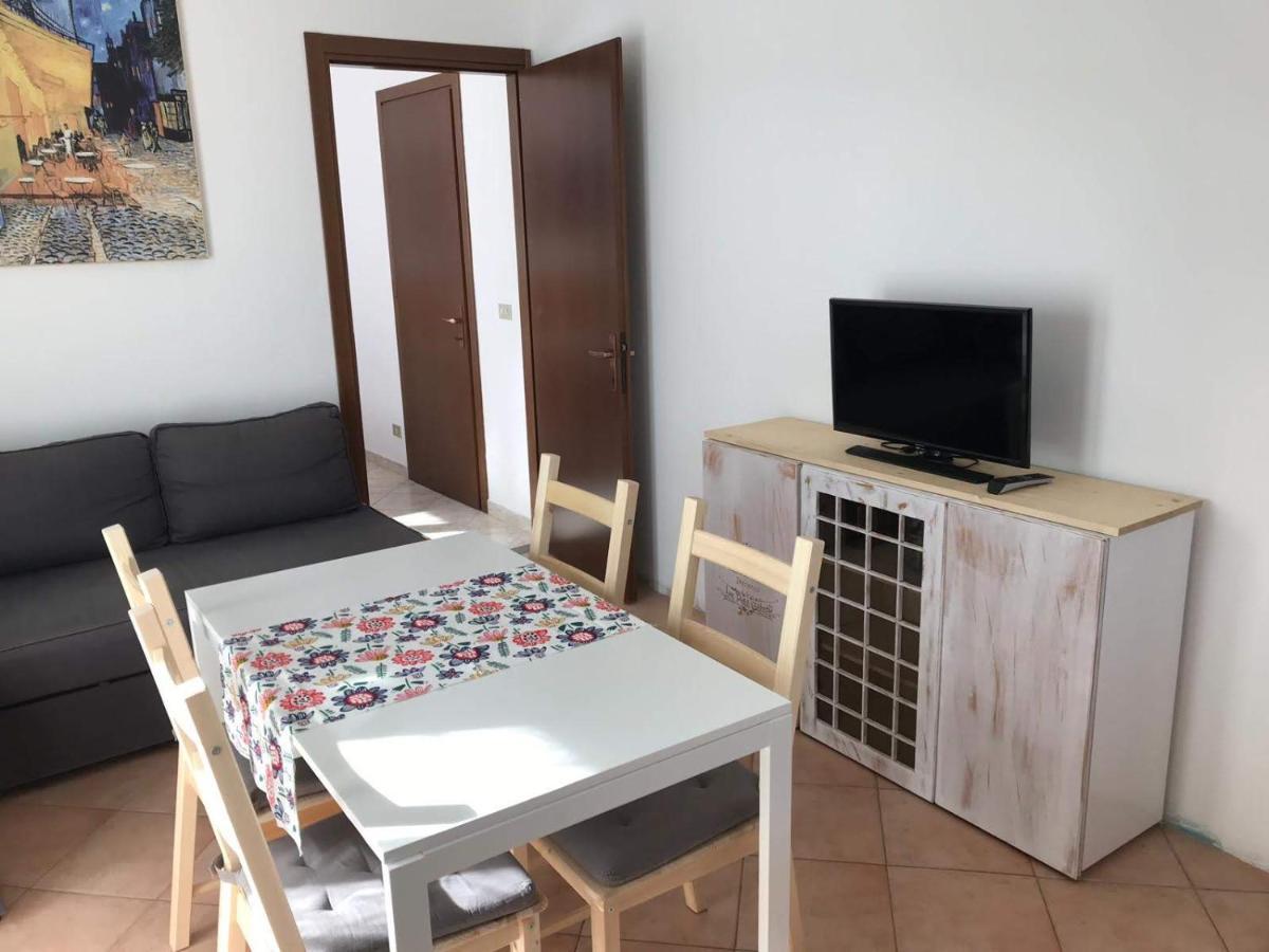 Aria Di Casa B&B Cantù Eksteriør bilde