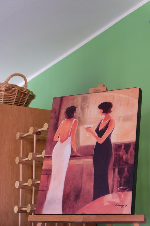 Aria Di Casa B&B Cantù Eksteriør bilde