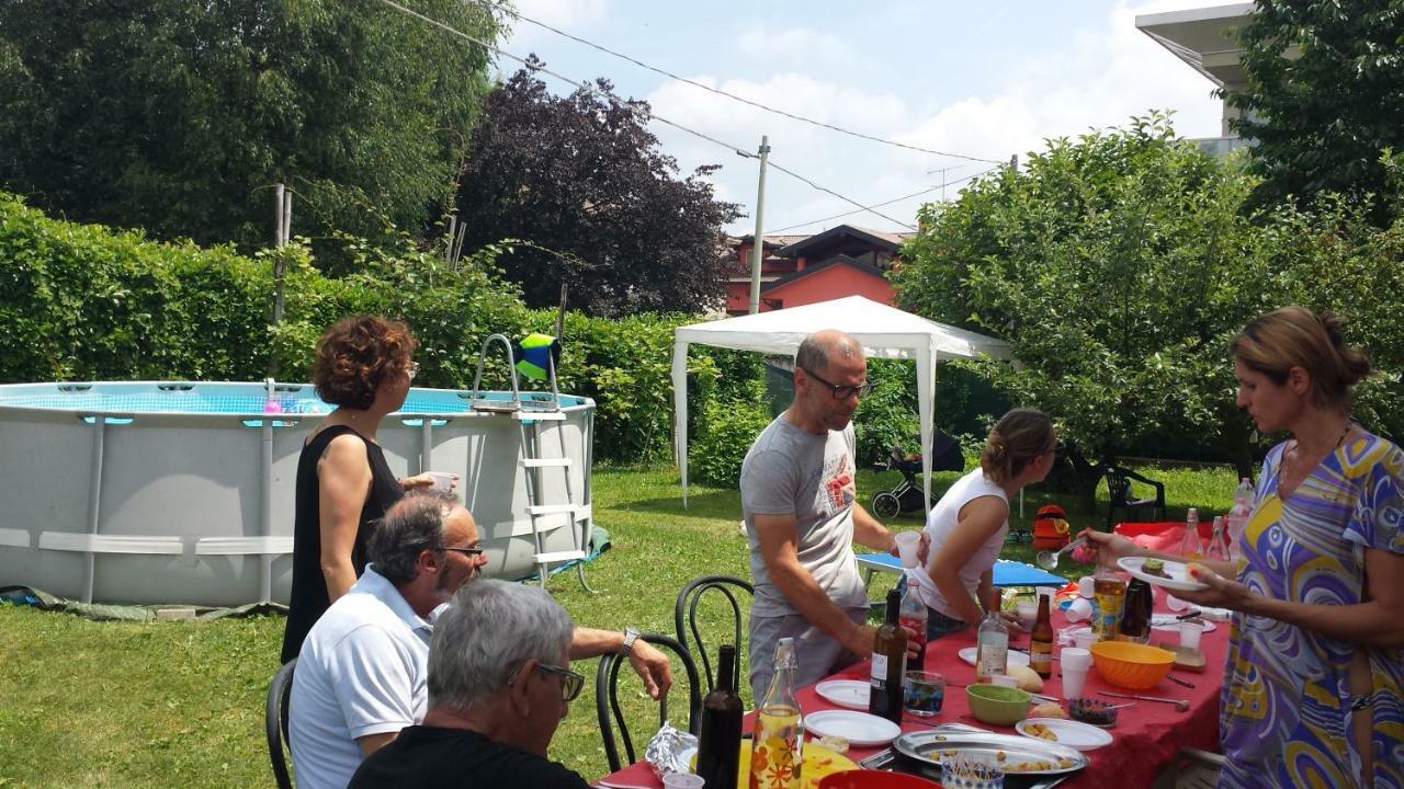 Aria Di Casa B&B Cantù Eksteriør bilde